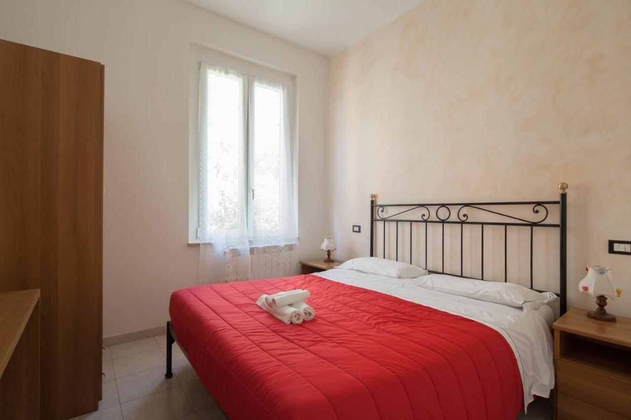 Cecio 5 Terre Rooms Корнилья Экстерьер фото