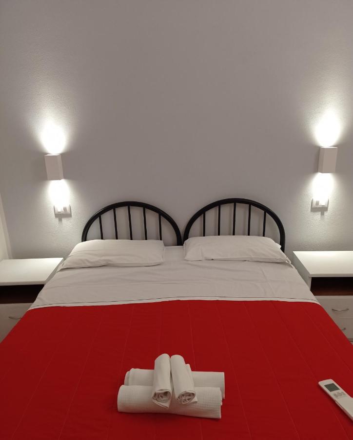 Cecio 5 Terre Rooms Корнилья Экстерьер фото