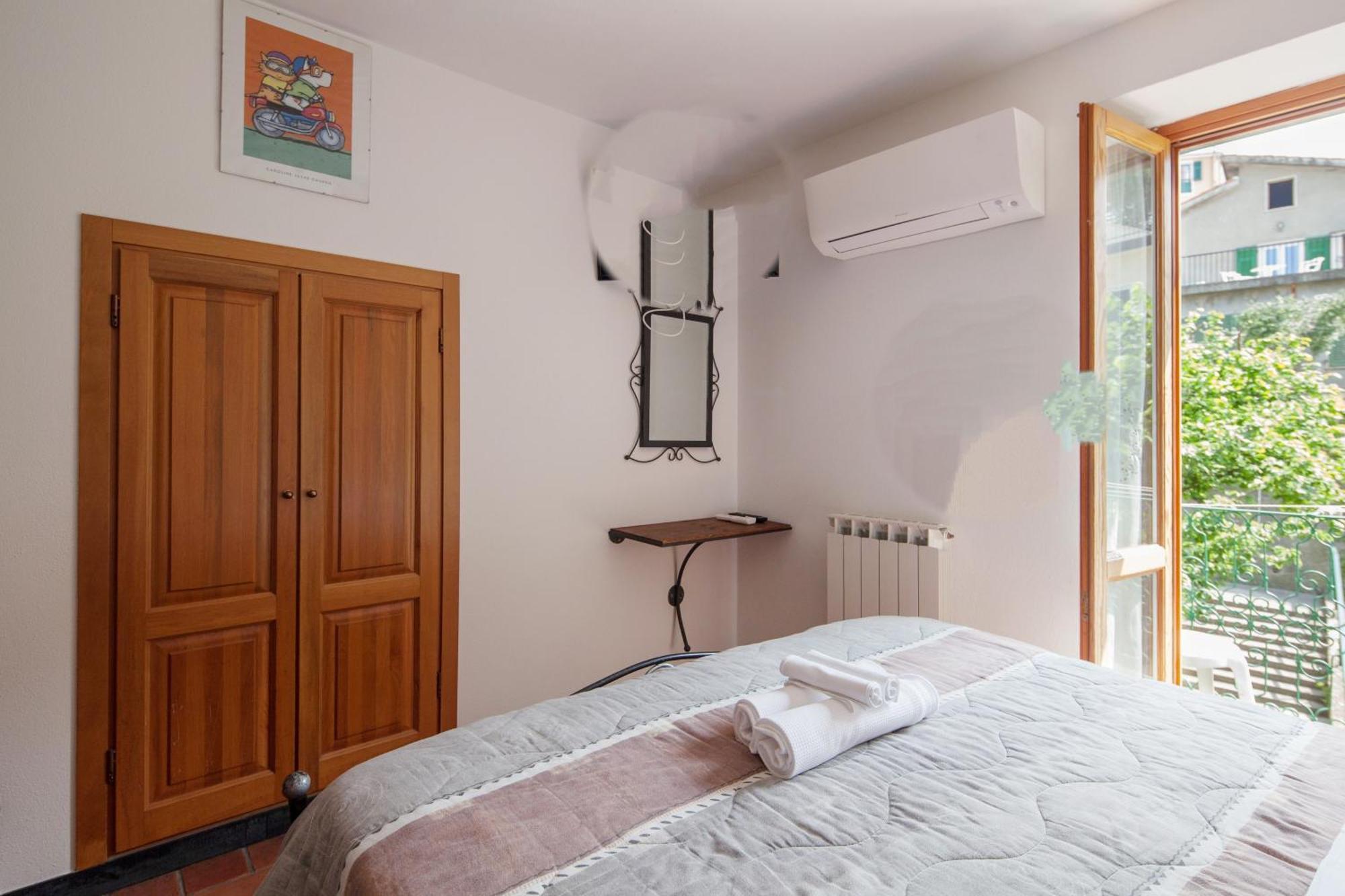 Cecio 5 Terre Rooms Корнилья Экстерьер фото
